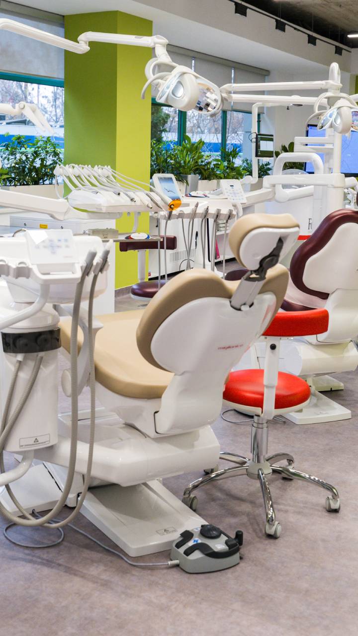 Detaliu Showroom GURSK