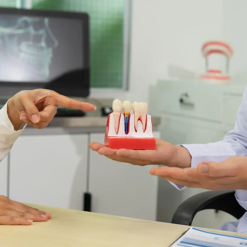 Principii Biologice Ale Regenerării Osoase Ghidate în Implantologie