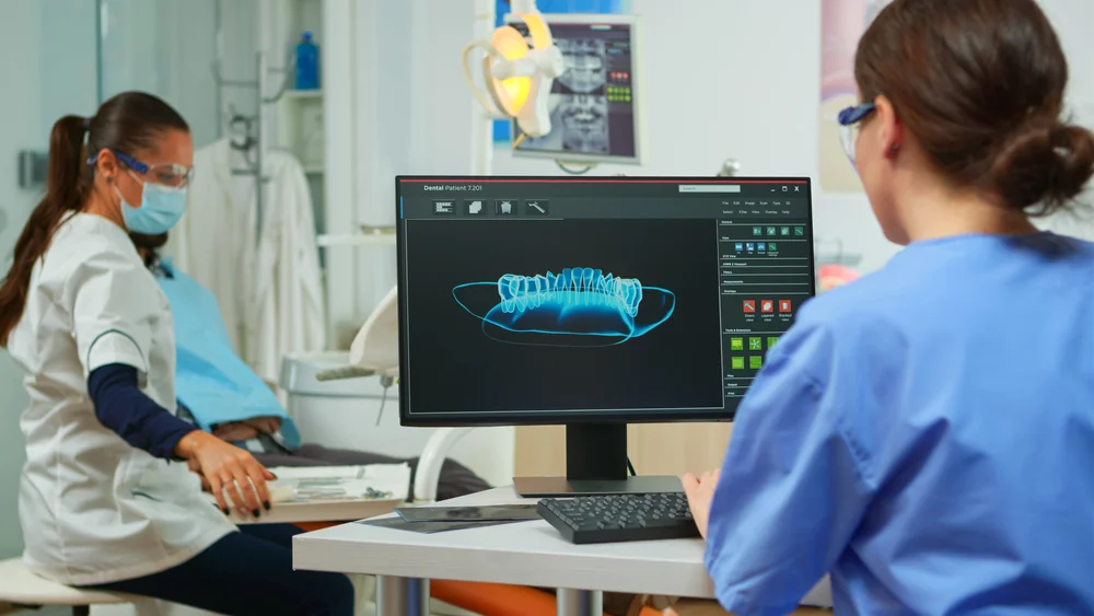 Amprenta digitală dentară: cum tehnologia modernă redefinește medicina dentară